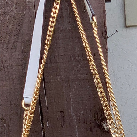 *NEW* - Michael Kors “Whitney” Studded Bag - Picture 4 of 14